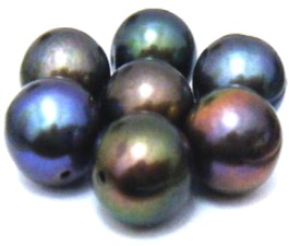 Half drilled Round Pearls